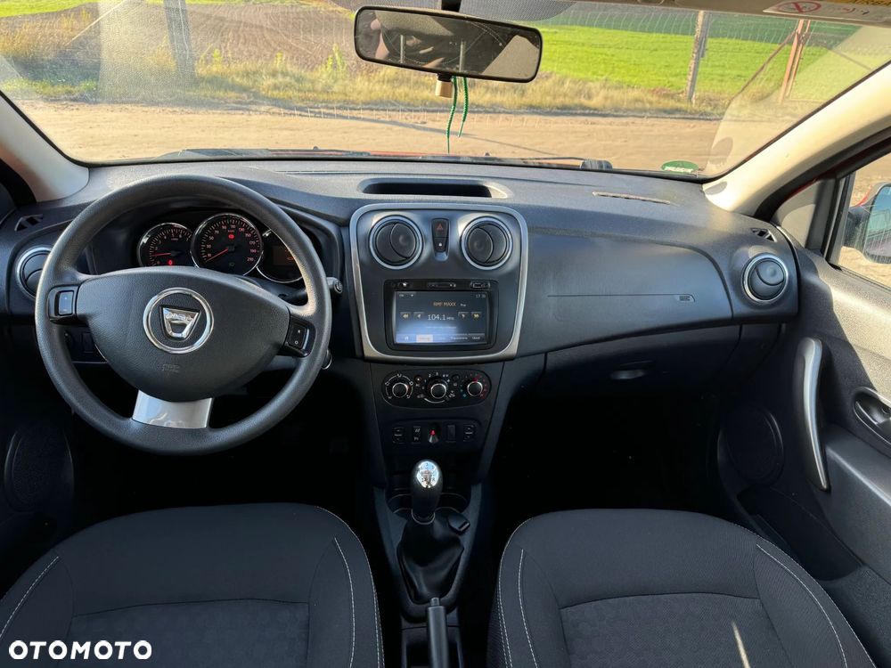 Dacia Sandero TCe 90 Celebration - 8