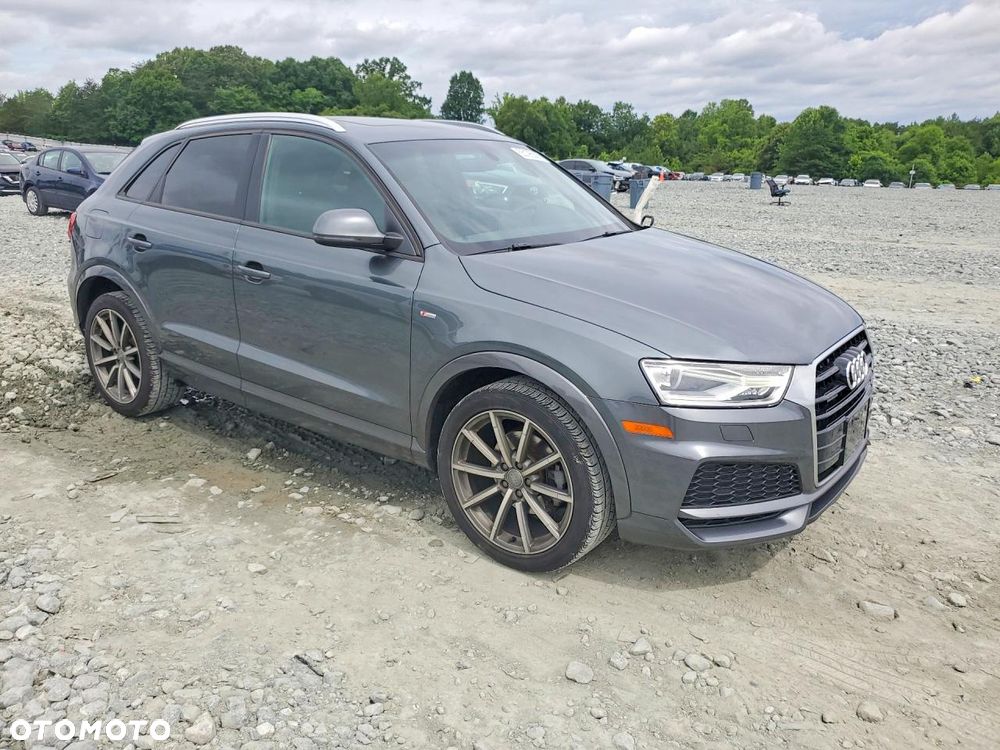 Audi Q3 45 TFSI Quattro S-Line S tronic - 4