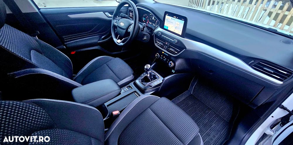 Ford Focus 1.5 EcoBlue Active Business - 21