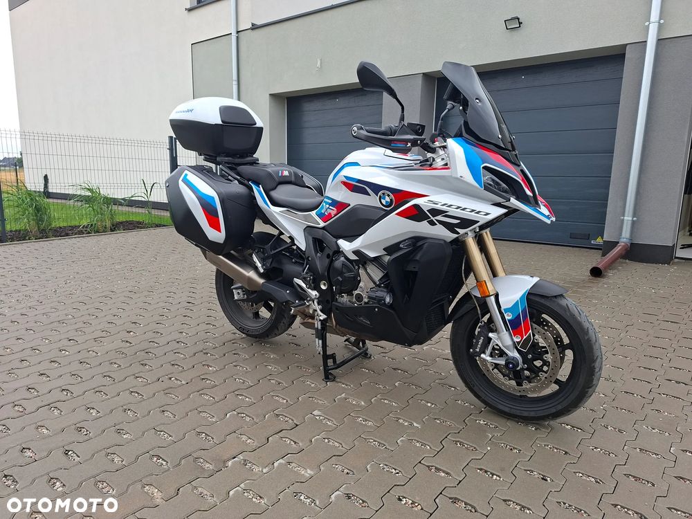 BMW XR - 1