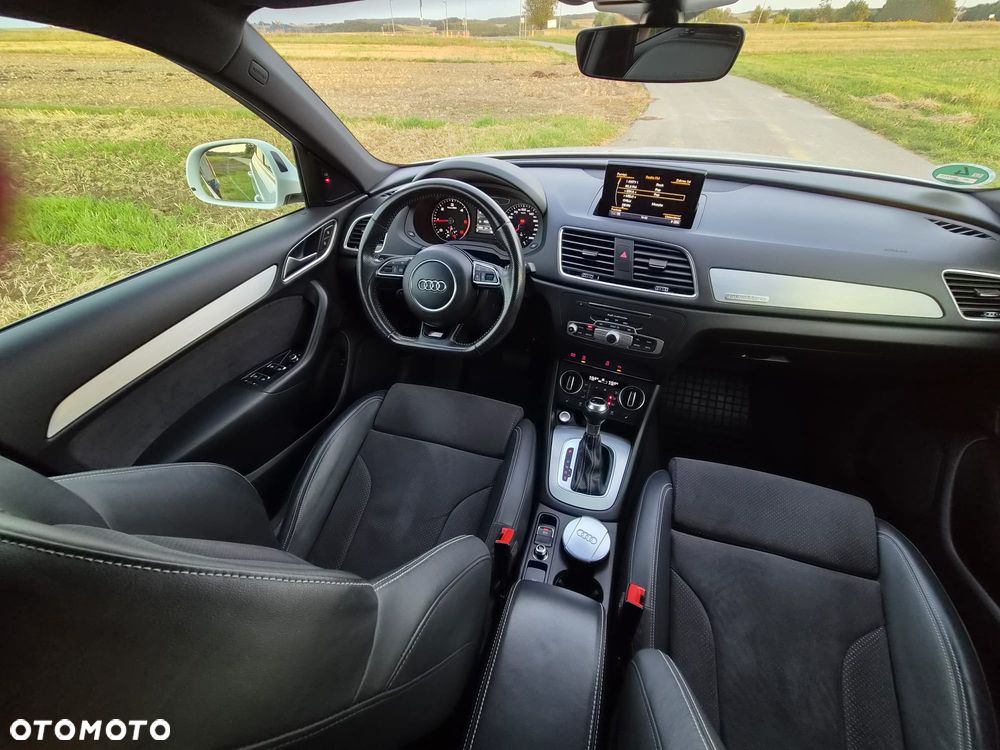 Audi Q3 35 TDI Quattro S tronic S line - 10