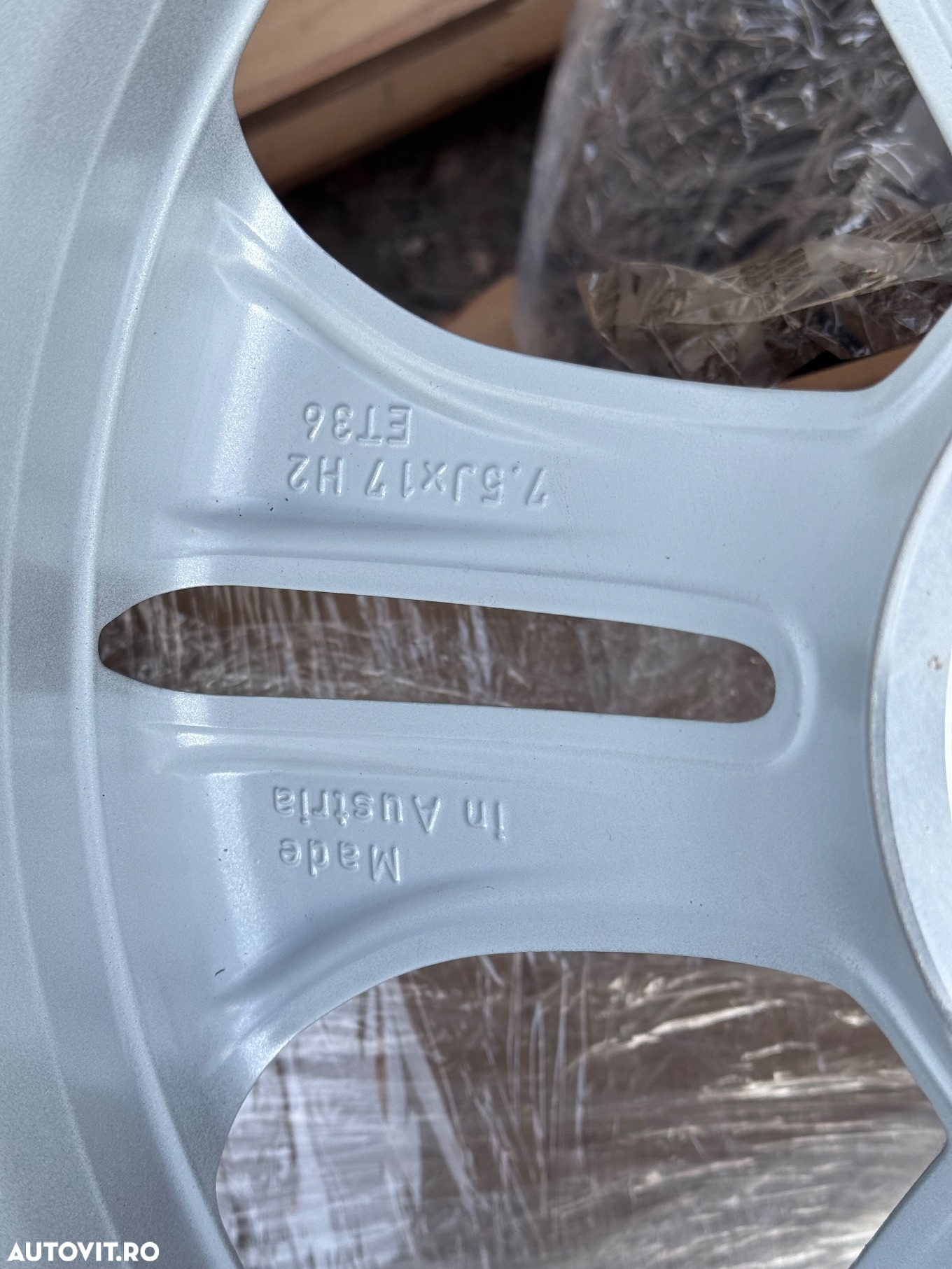 Vând jante originale Mercedes ML pe 17” cu anvelope noi de iarnă - 7