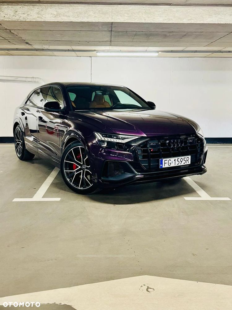 Audi SQ8 - 12
