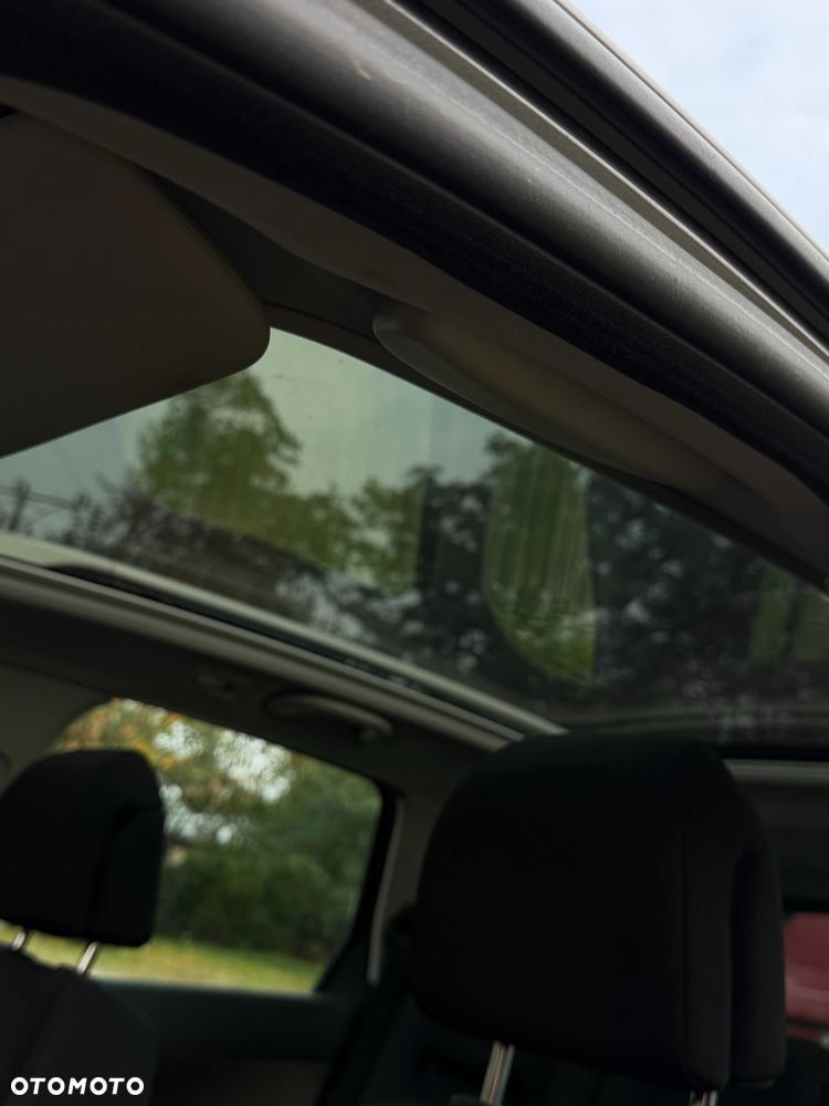 Peugeot 308 - 8