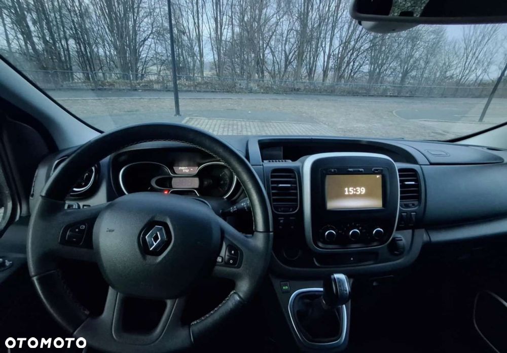 Renault Trafic - 16
