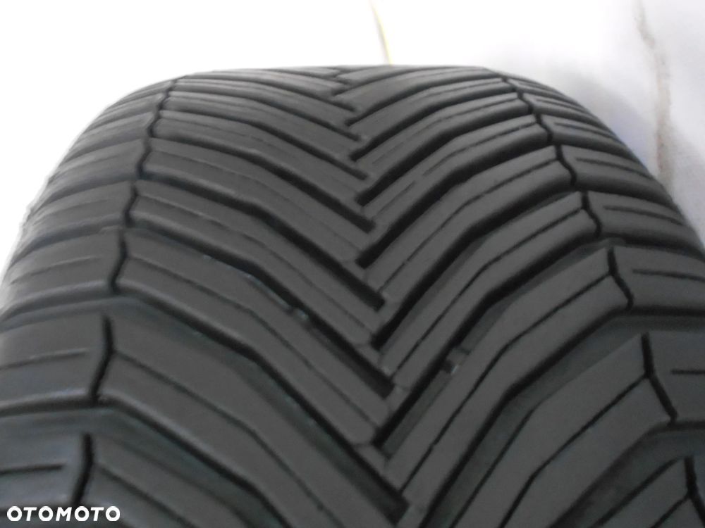 OPONA POJEDYNKA 225/50R18 MICHELIN CROSSCLIMATE 2 SUV DOT 0824 7.4MM - 2