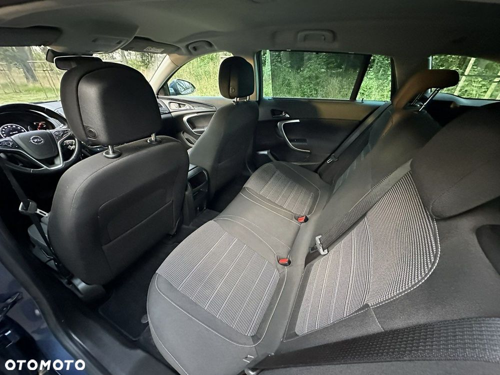 Opel Insignia - 23
