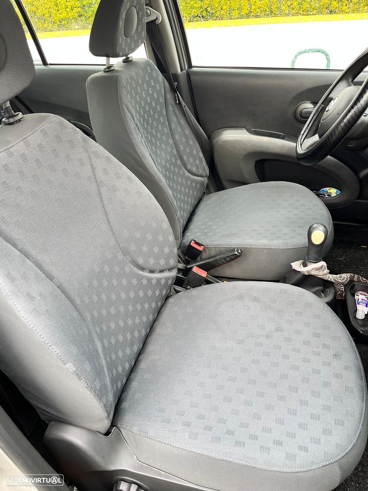 Nissan Micra 1.0 Emotion - 7