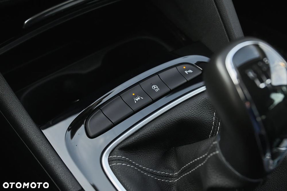 Opel Insignia 1.5 Direct InjectionTurbo Ultimate Exclusive - 35