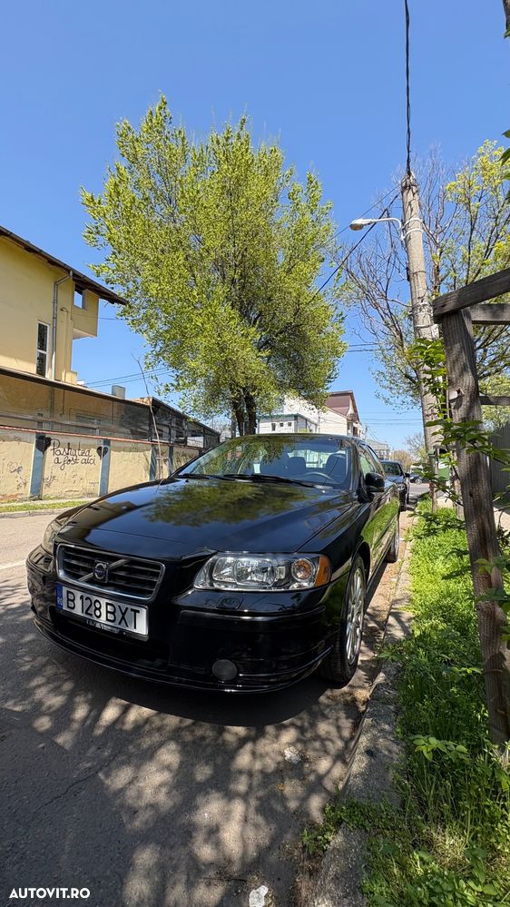 Volvo S60 2.4 Summum - 1