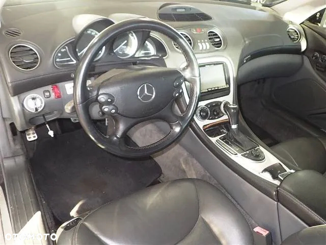Mercedes-Benz SL 500 7G-TRONIC - 10