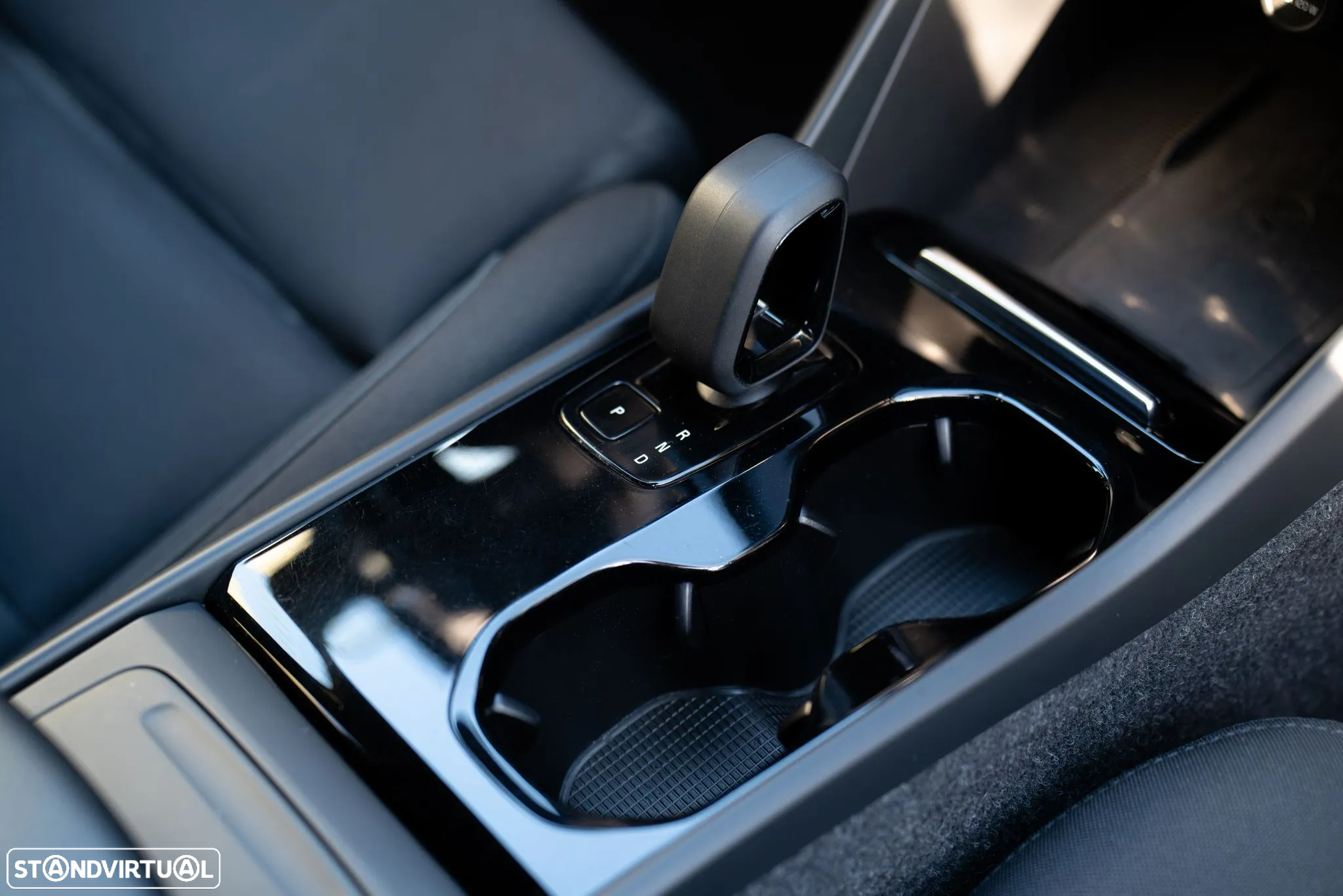 Volvo XC 40 Recharge 82 kWh Twin Motor Plus - 12