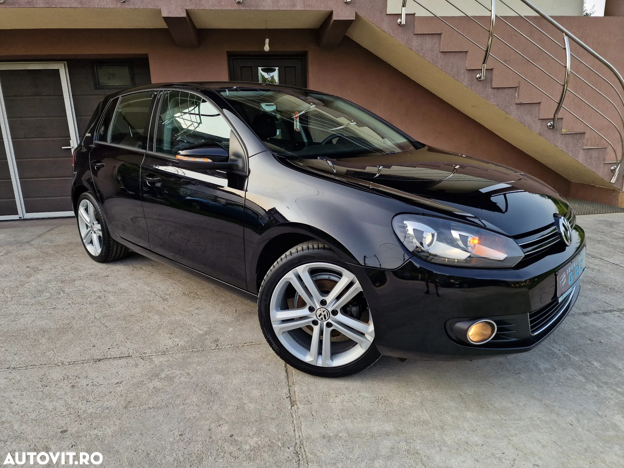 Volkswagen Golf - 29