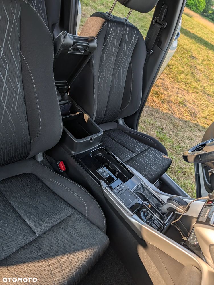 Mitsubishi Eclipse Cross 1.5 T Invite Plus CVT - 12