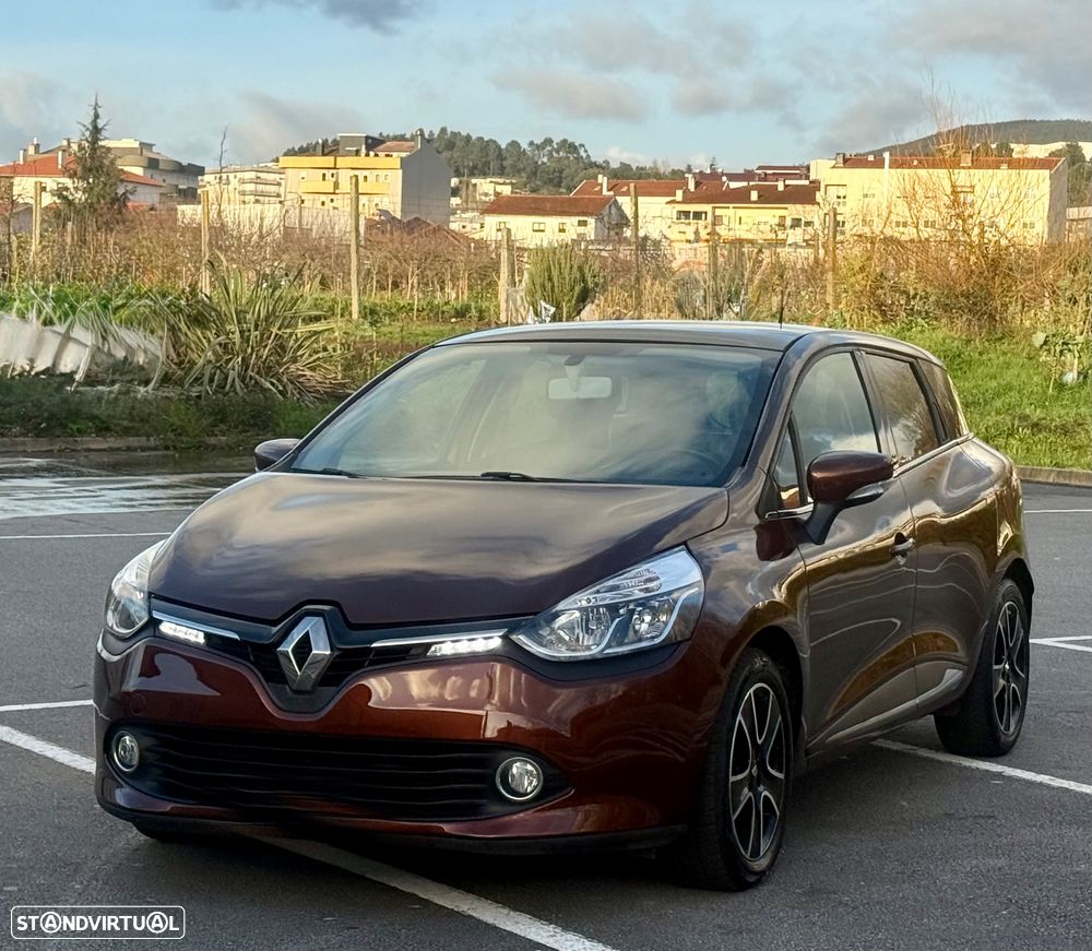 Renault Clio Sport Tourer dCi 90 Dynamique - 2