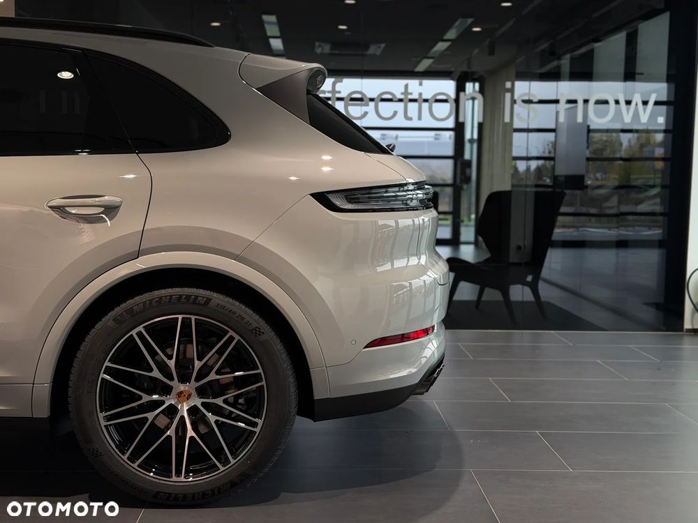 Porsche Cayenne Black Edition - 10