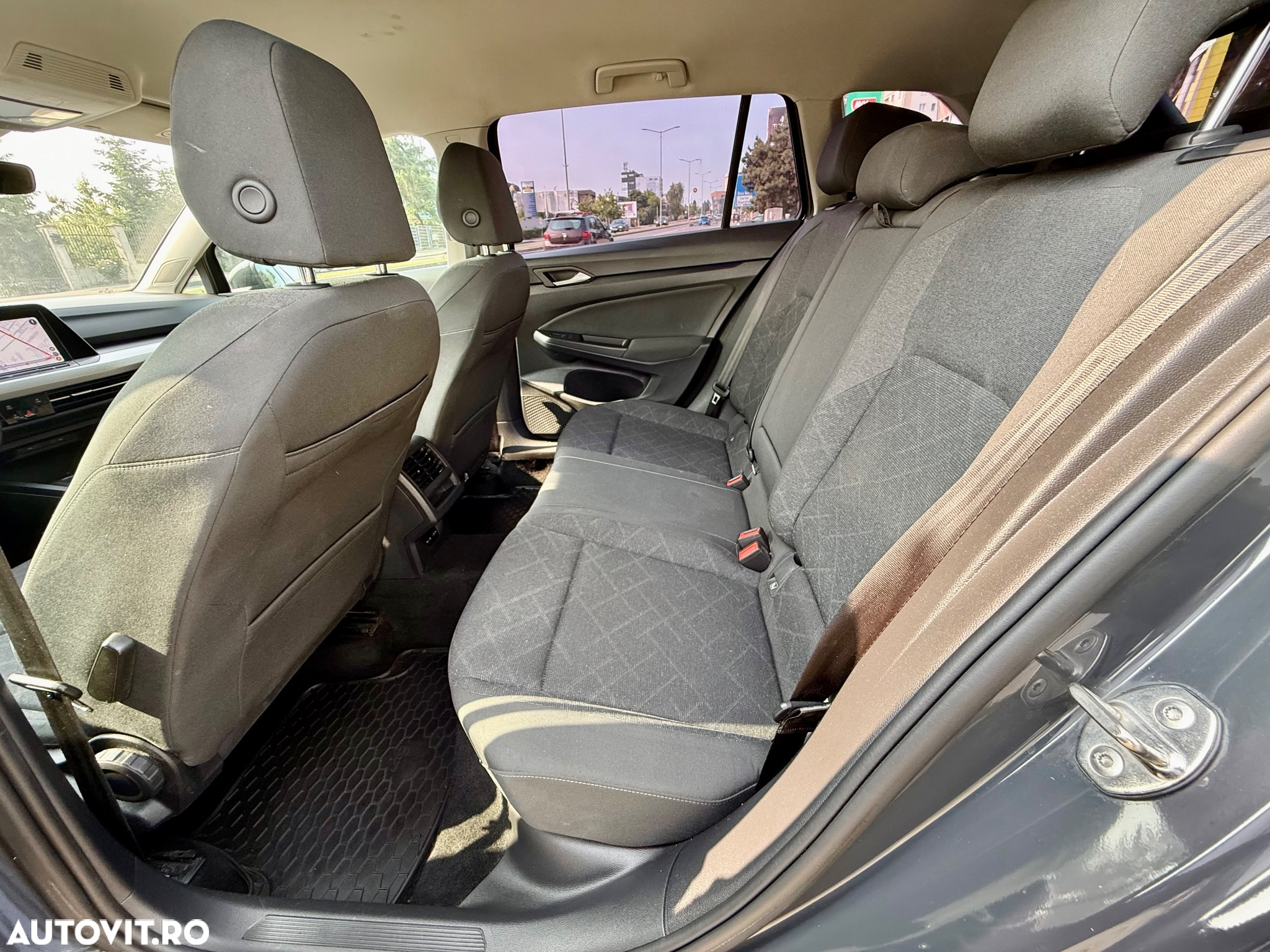 Volkswagen Golf Variant 2.0 TDI 116CP Life - 6