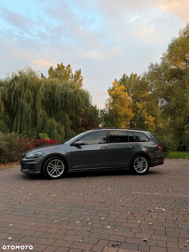 Volkswagen Golf - 13