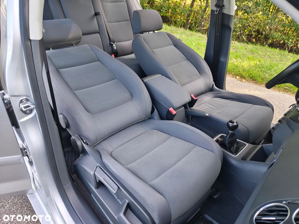 Volkswagen Golf Plus 1.6 Goal - 21