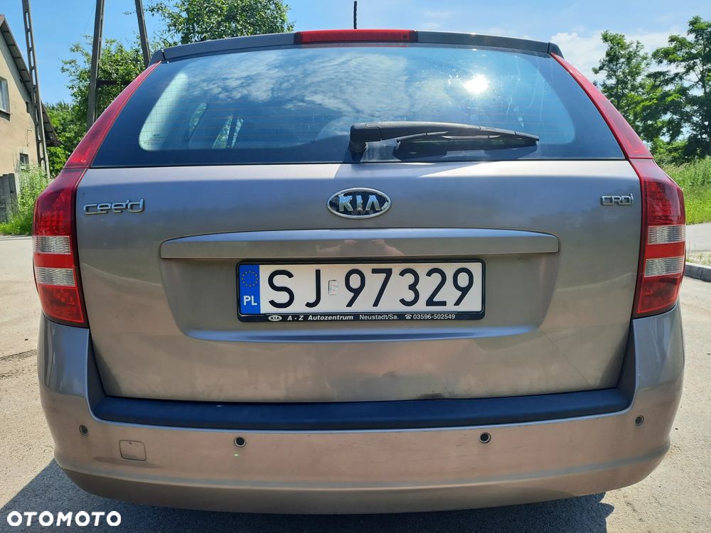 Kia Ceed 2.0 crdi Optimum + - 13