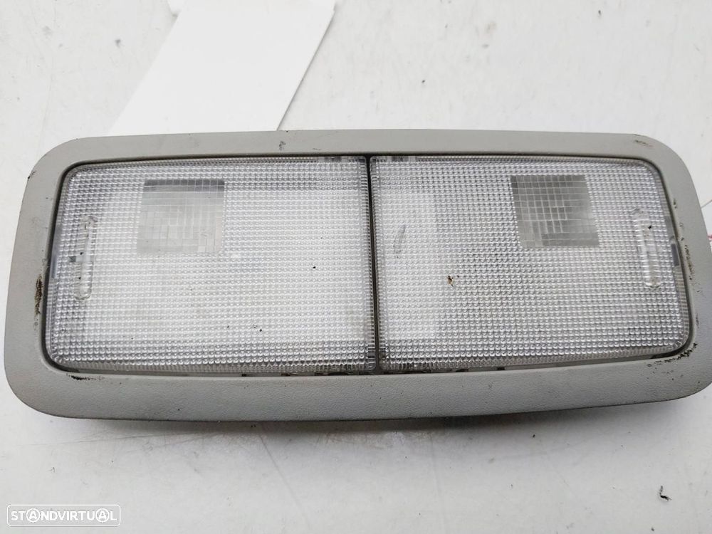 LUZ INTERIOR TOYOTA VERSO - 1
