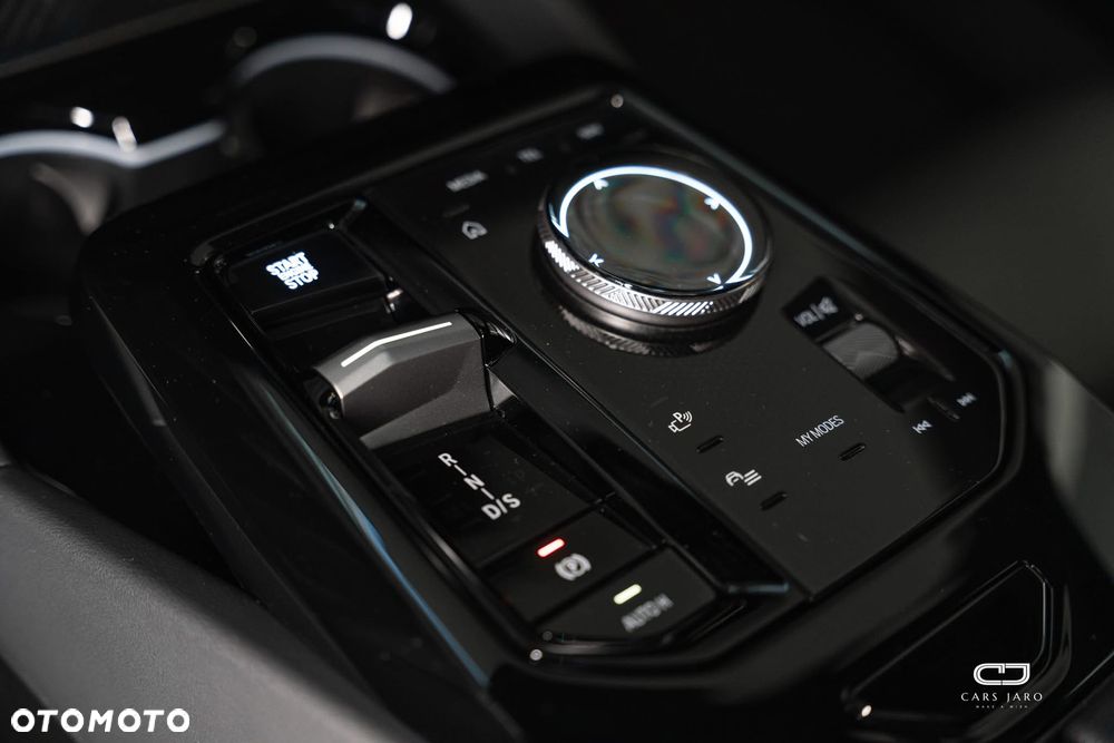 BMW Seria 5 520i - 20