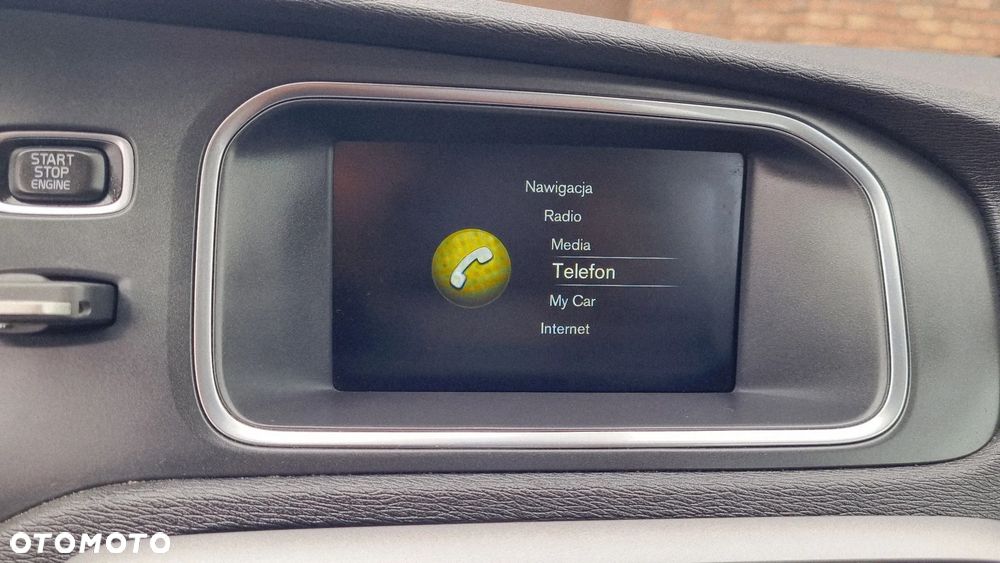 Volvo V40 D3 Geartronic Momentum - 18