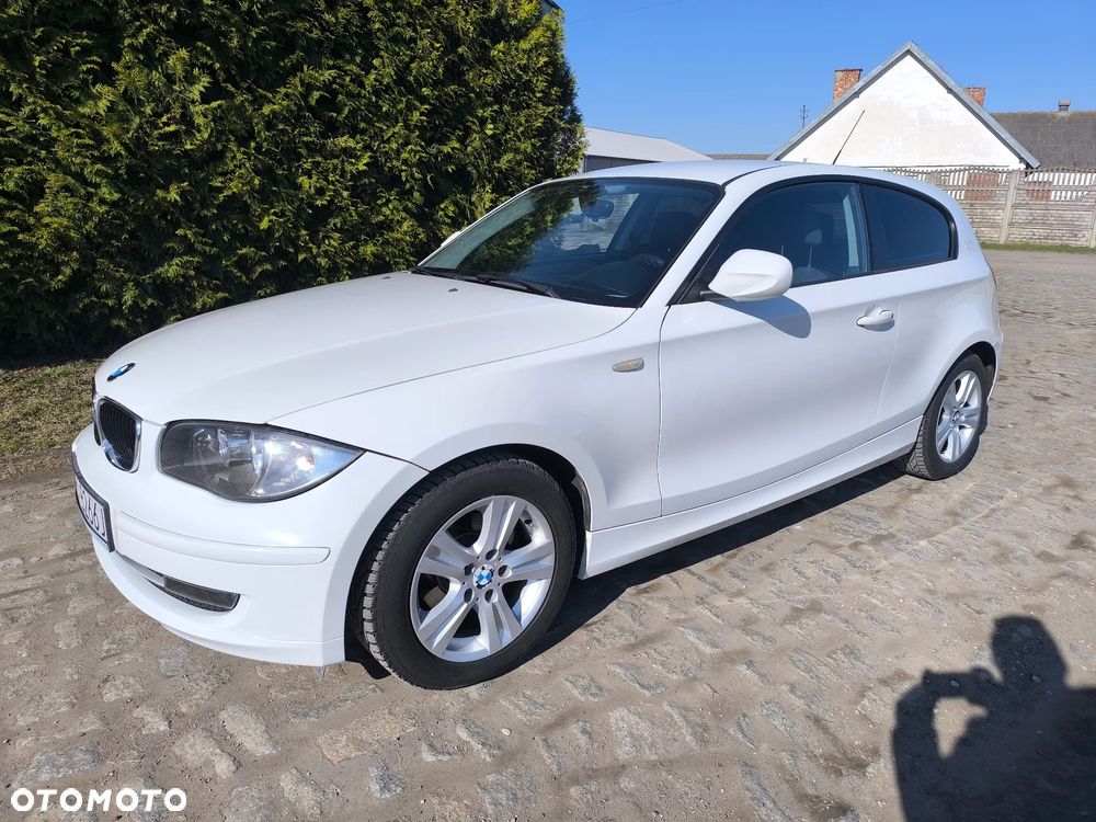 BMW Seria 1 116i - 1
