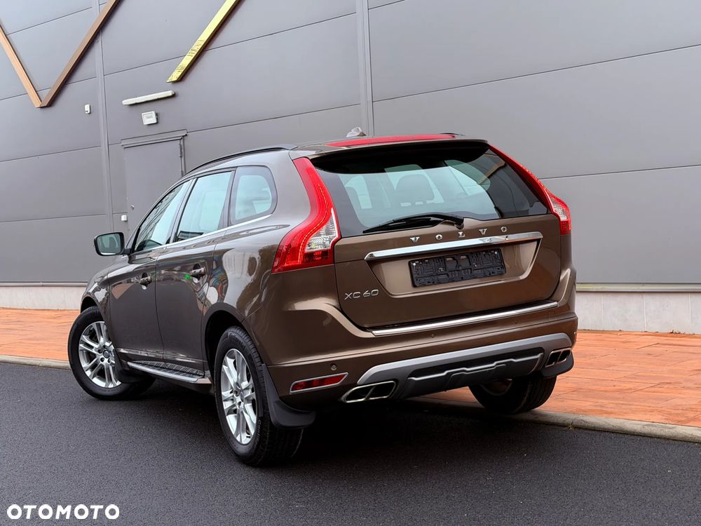 Volvo XC 60 D4 Geartronic Momentum - 19