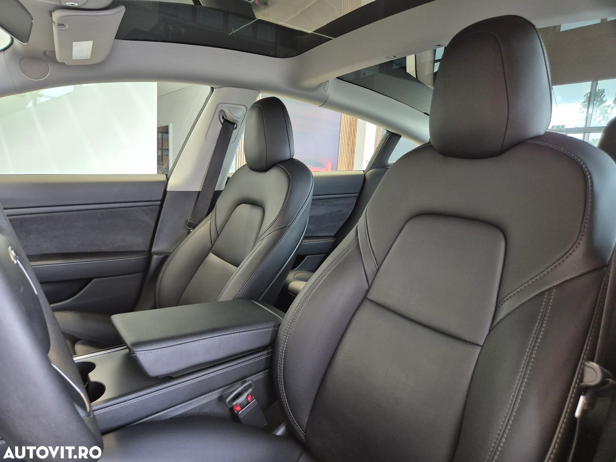 Tesla Model 3 Langstreckenbatterie Allradantrieb Dual Motor Performance - 16