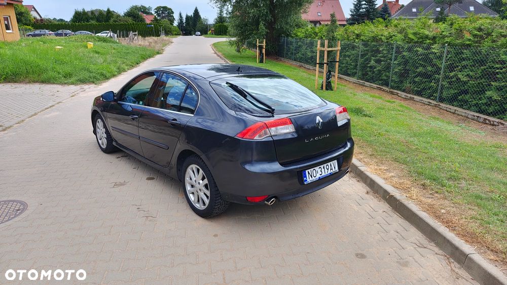 Renault Laguna - 10