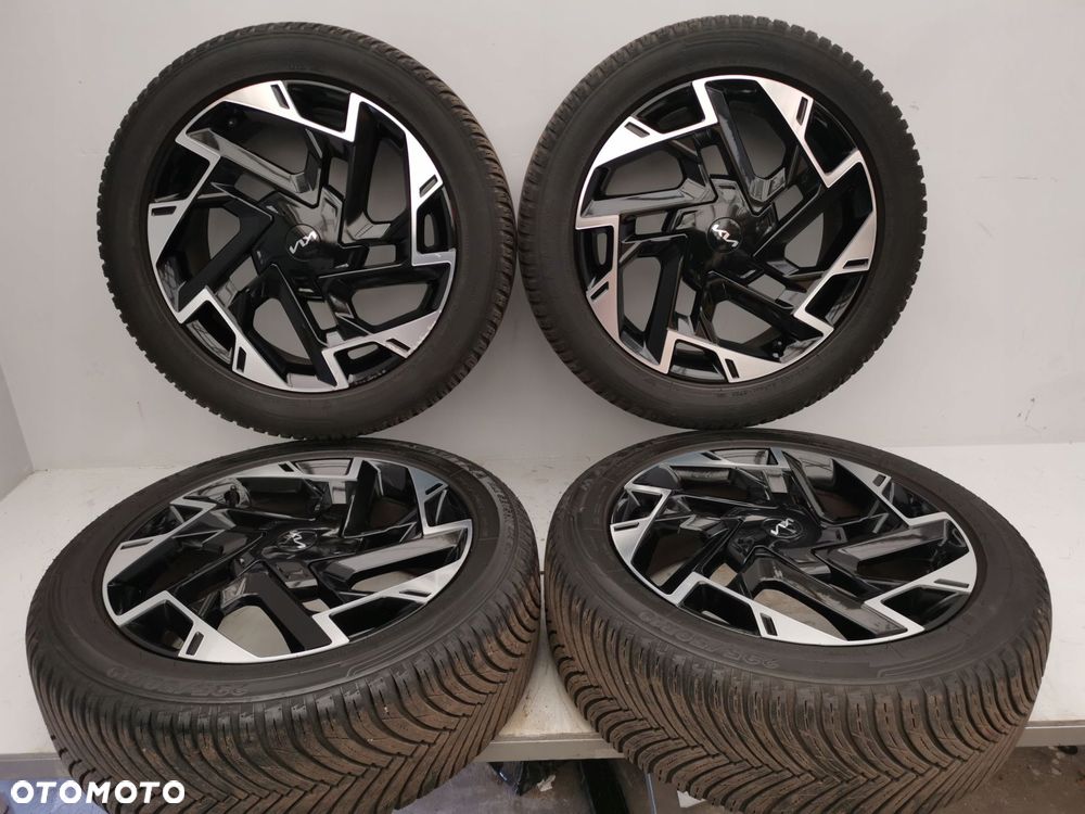 KIA SPORTAGE V KOLA FELGI ALUFELGI OPONY 235/50R19 ZIMA 22ROK - 1
