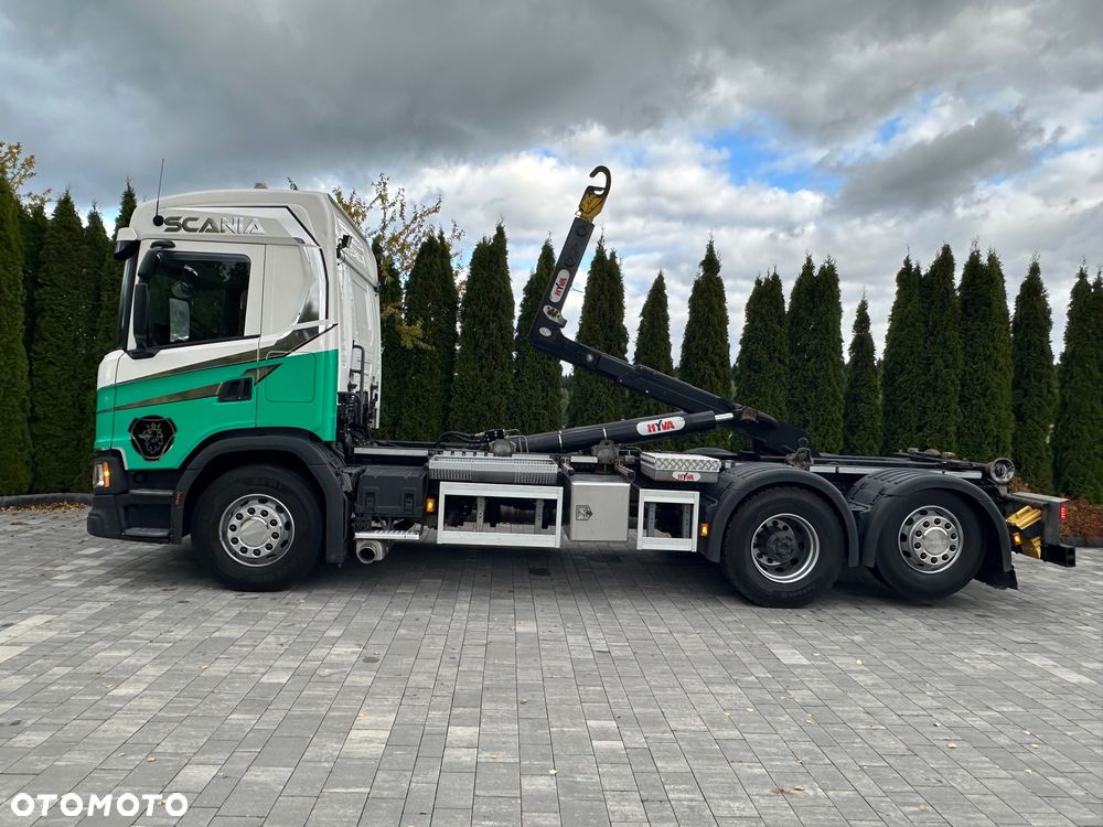Scania / G450 / 6X2 / HAKOWIEC / HYVA 22.60.SK  / Oś-SKRĘTNA-PODNOSZONA / - 13
