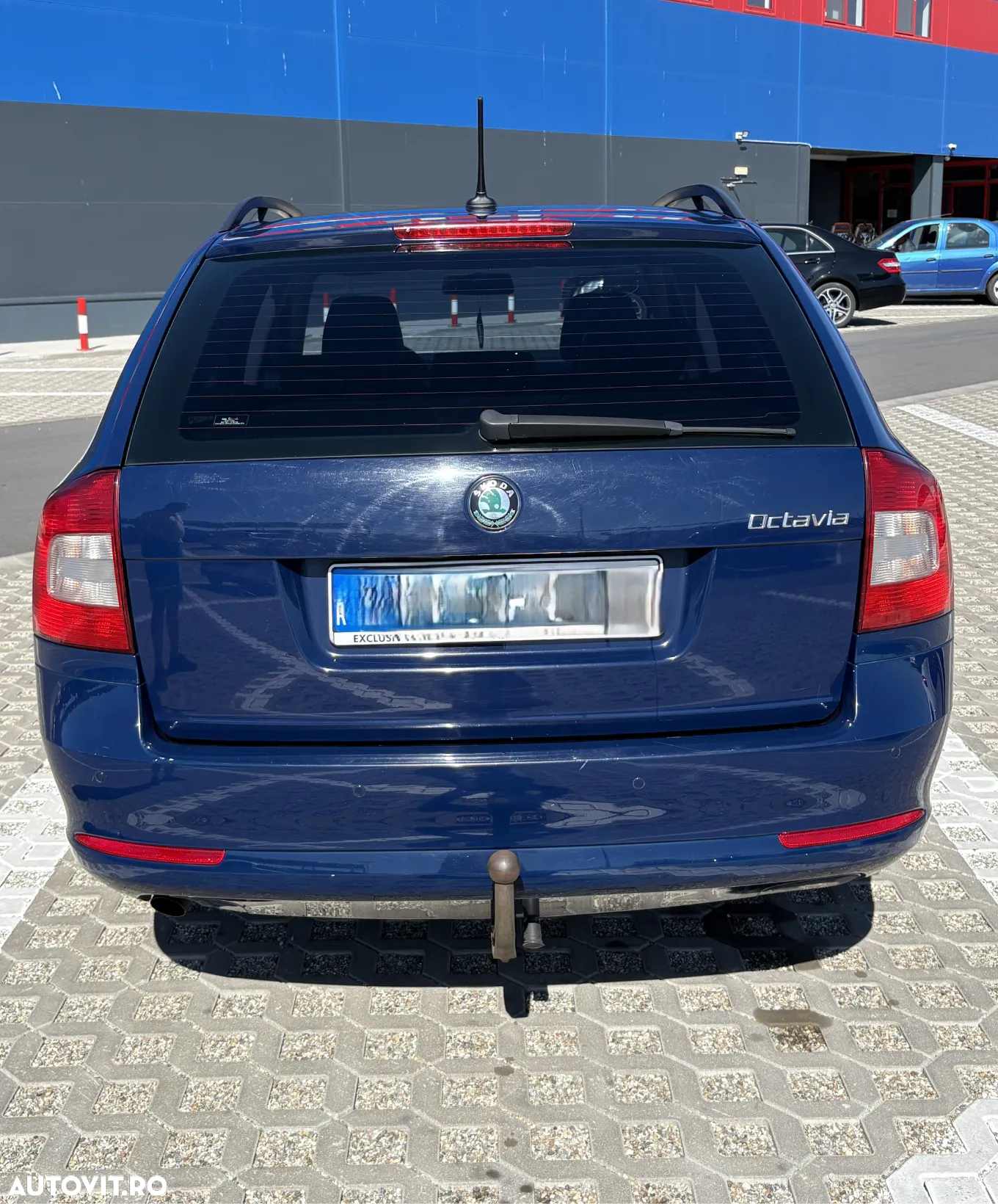 Skoda Octavia 1.6 TDI AMBITION - 8