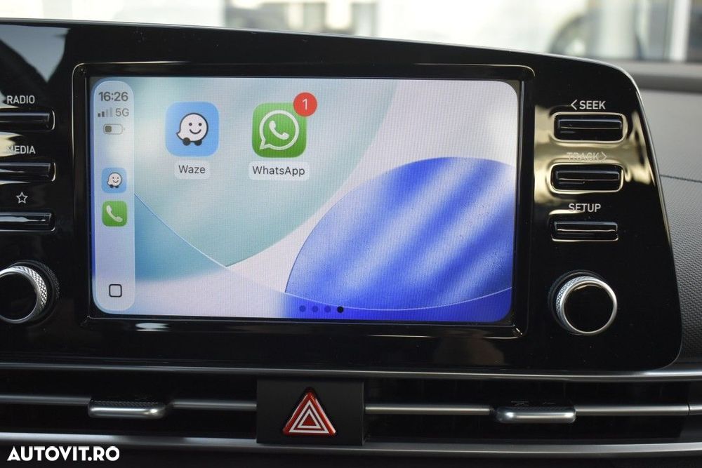 Hyundai Elantra 1.6 l 123 CP CVT Exclusive - 40