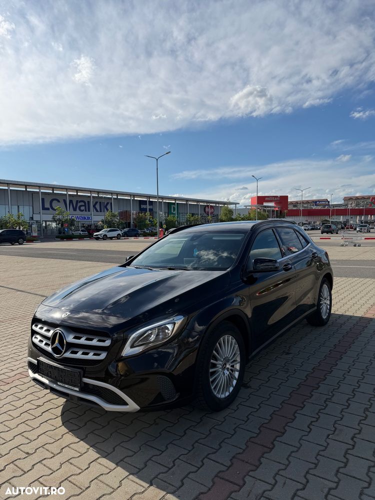 Mercedes-Benz GLA 200 d 4MATIC Aut. - 13