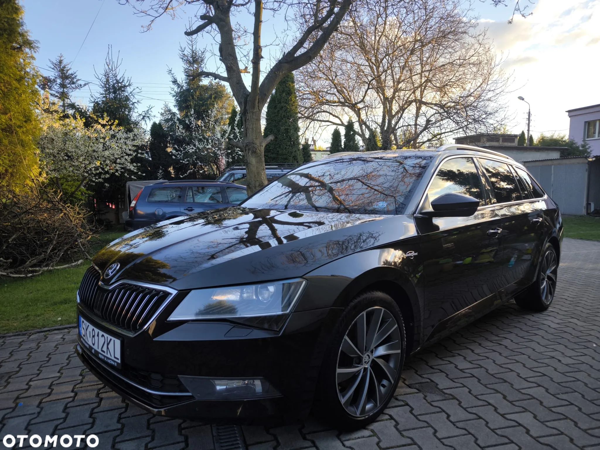 Skoda Superb 2.0 TDI 4x4 L&K DSG - 1