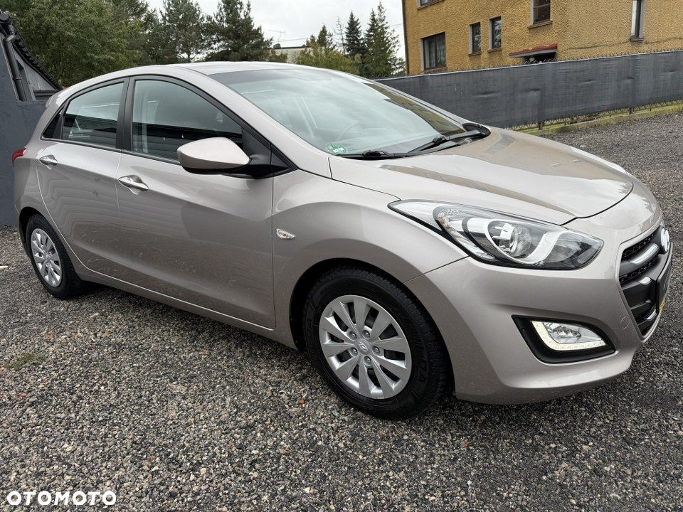 Hyundai i30 1.4 Premiere Comfort - 5