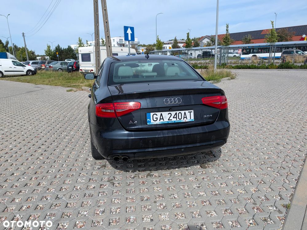 Audi A4 2013 photo 4