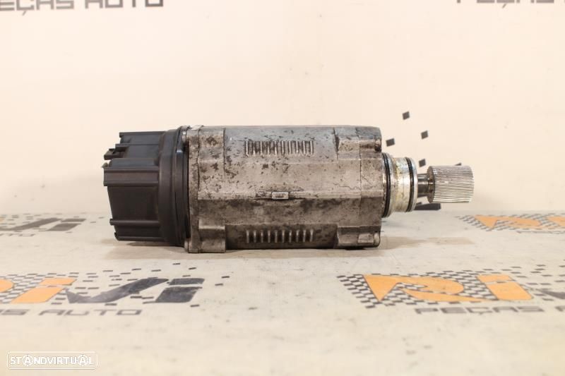 Motor Da Caixa De Direção Bmw 1 (E87)  7802277232 / 7806079225 / 78061 - 5