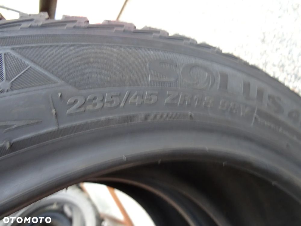 235/45/ZR18 98V Kumho Solus 4S HA32 - 7