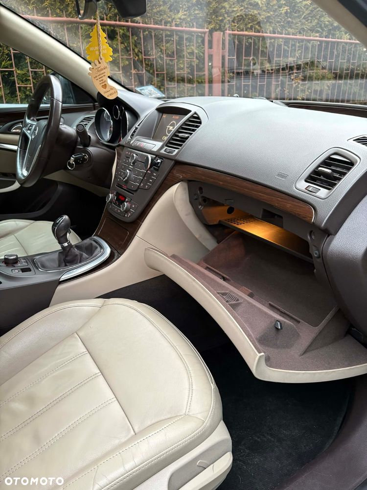 Opel Insignia 2.0 T Edition 4x4 - 10