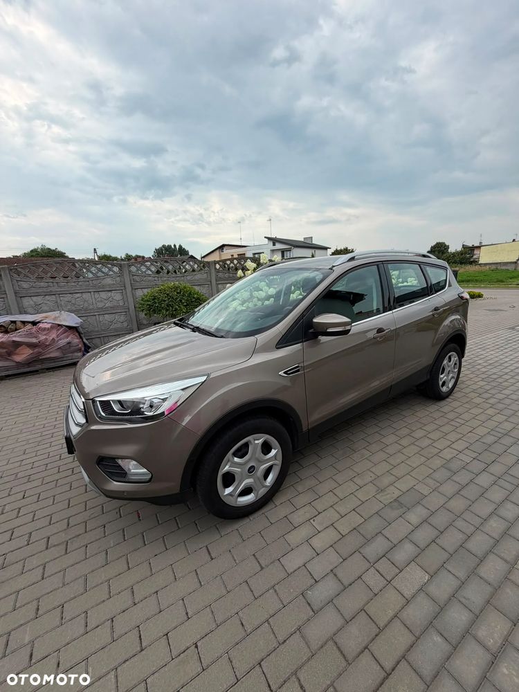 Ford Kuga 1.5 EcoBoost 2x4 SYNC - 4