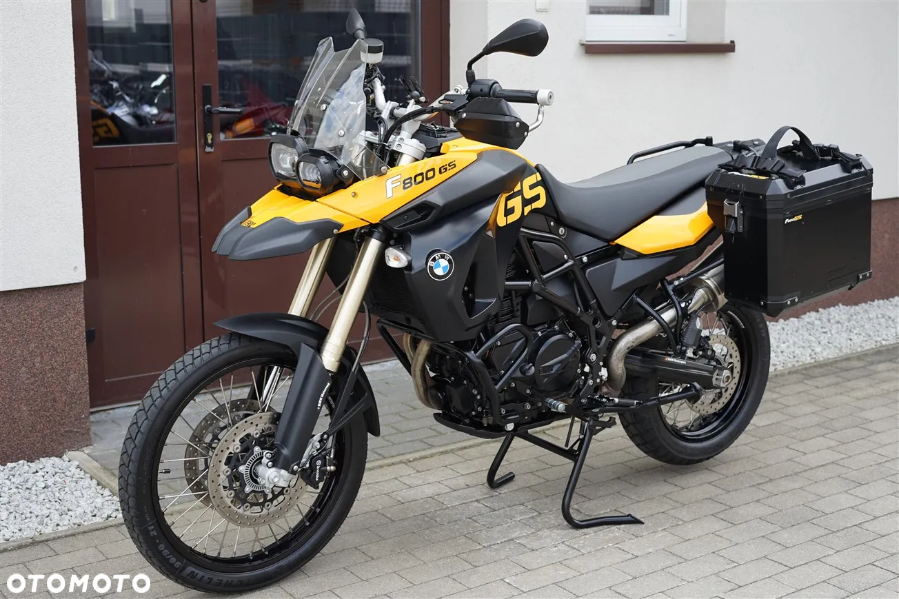 BMW F - 20