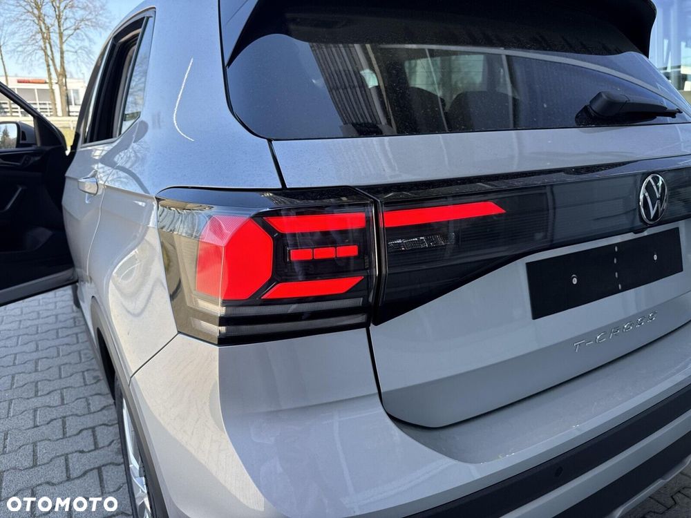 Volkswagen T-Cross - 23