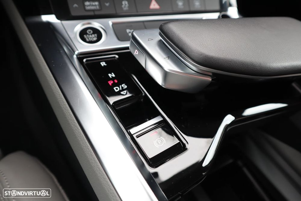 Audi e-tron Sportback 50 quattro - 39