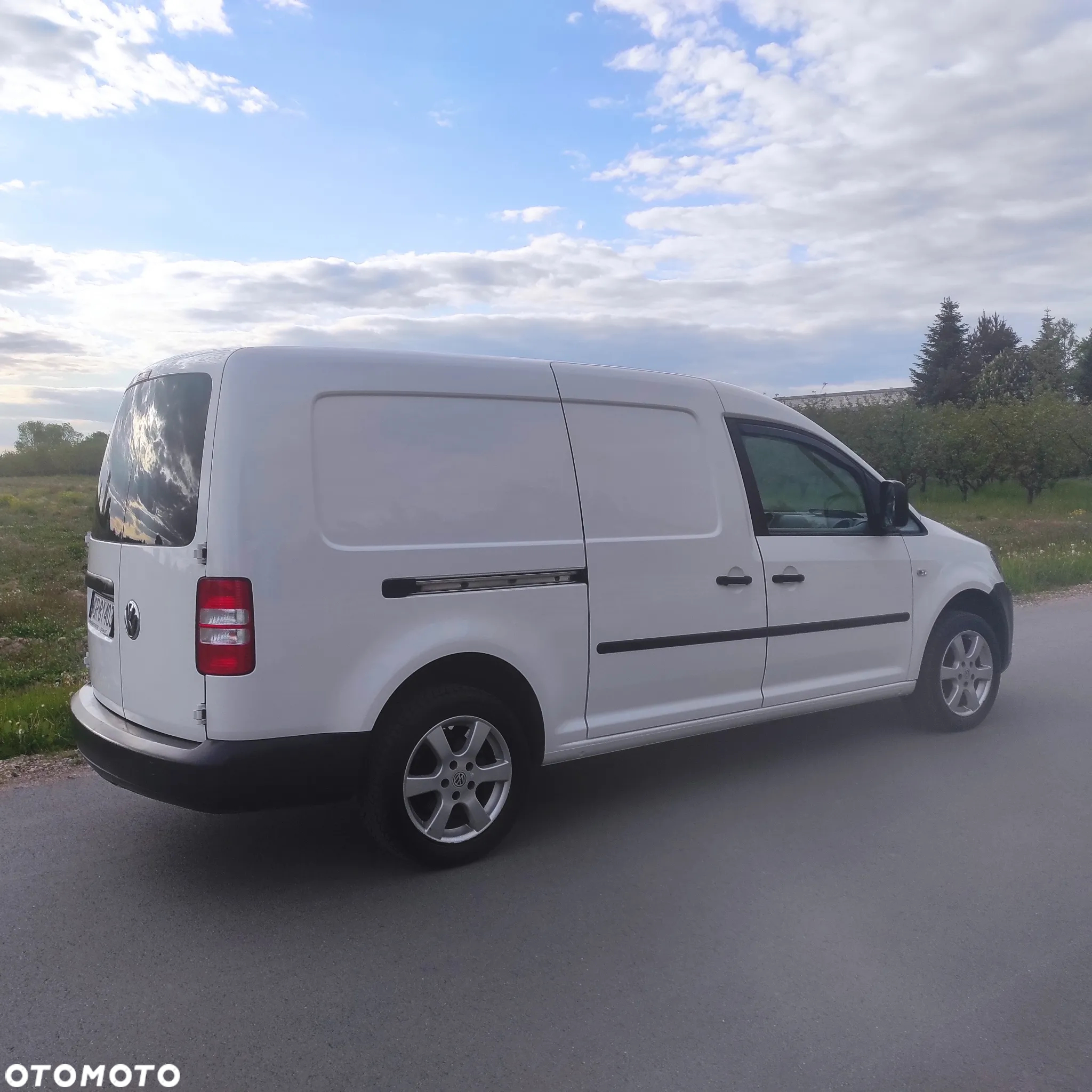 Volkswagen Caddy - 5