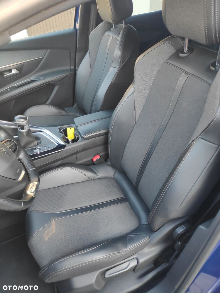 Peugeot 3008 1.2 PureTech GT S&S - 5