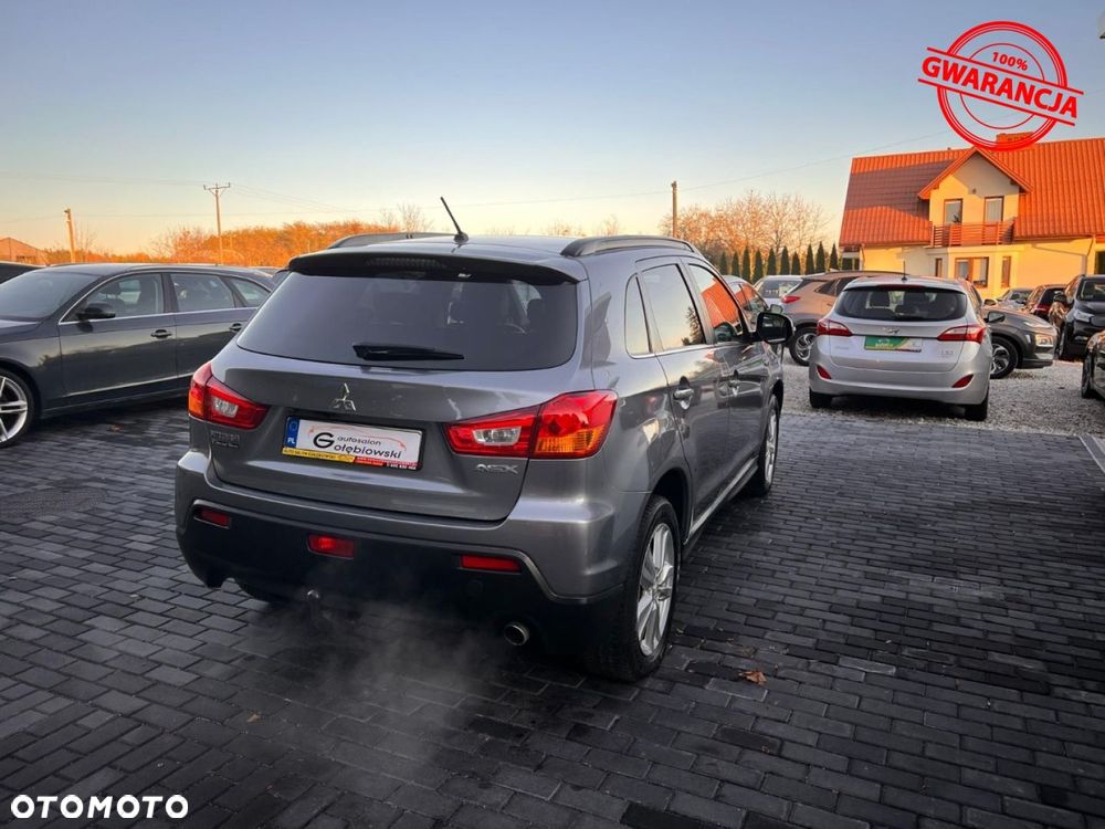 Mitsubishi ASX - 12