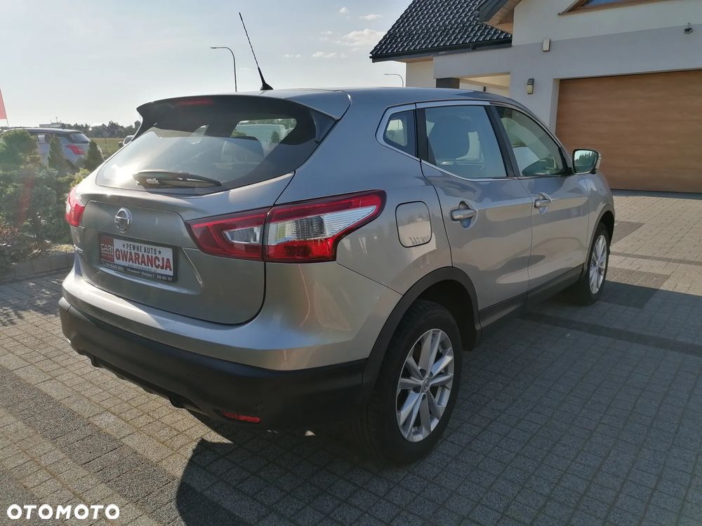 Nissan Qashqai 1.6 DCi Acenta EU6 - 6
